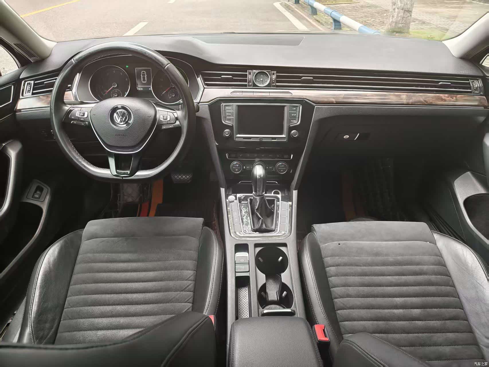 Volkswagen Magotan, 2017 все фото