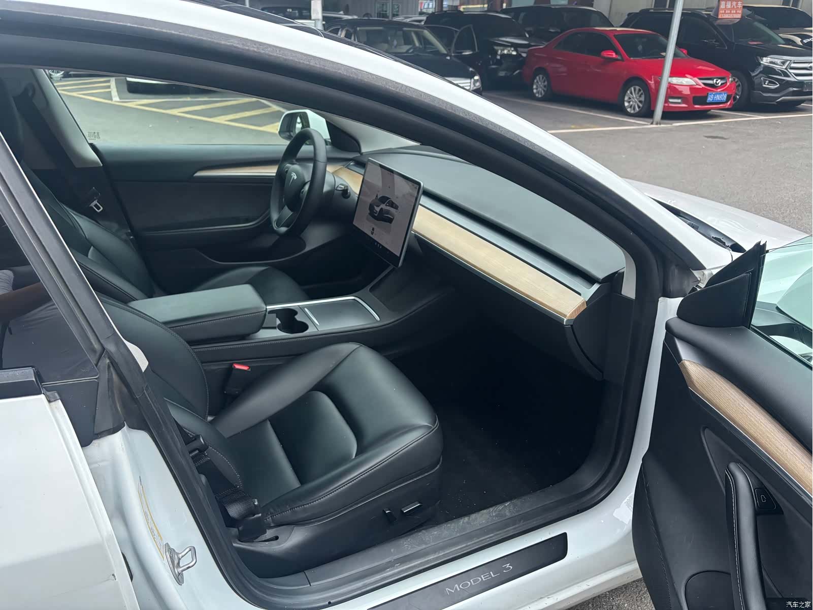 Tesla Model 3, 2022 9