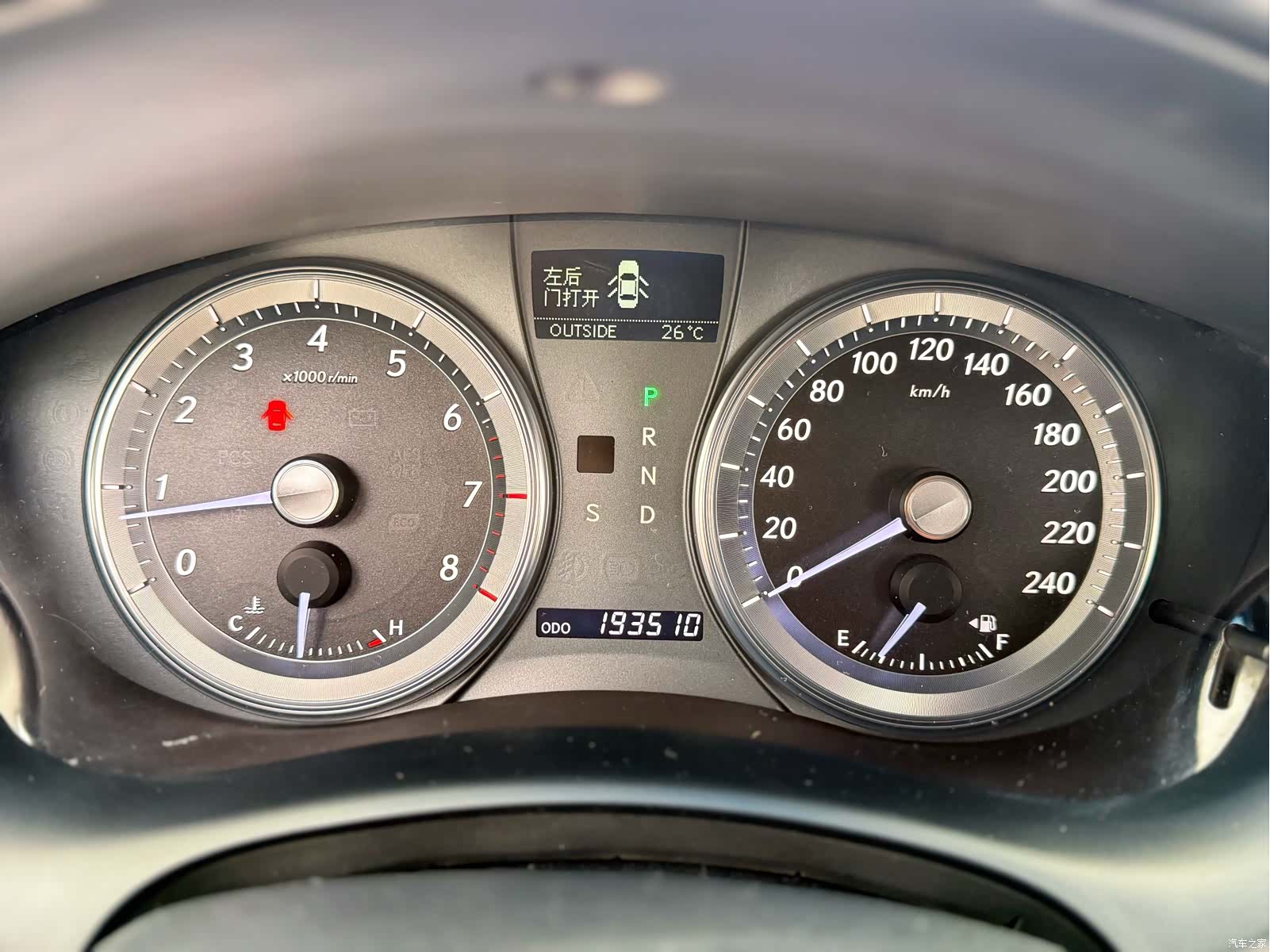 Lexus ES, 2010 11