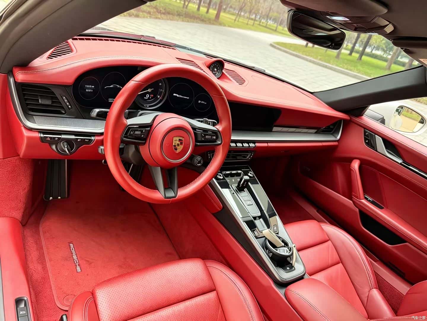 Porsche 911, 2020 6