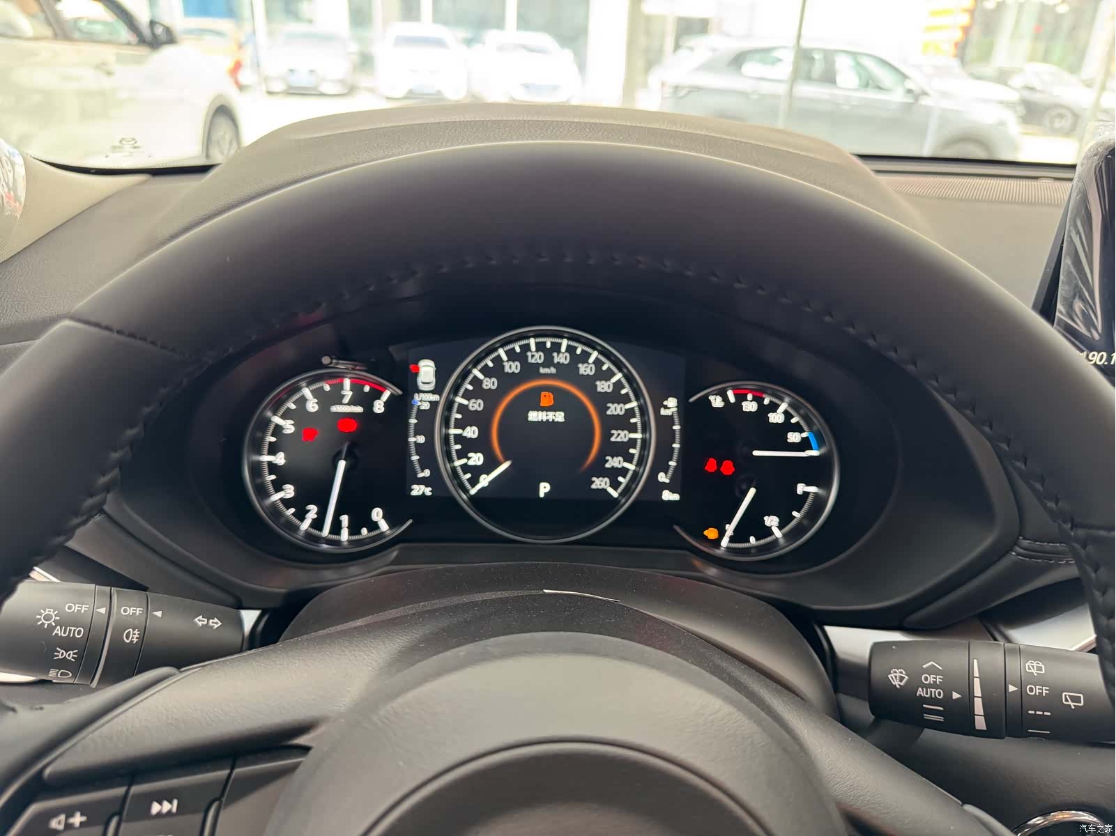 Mazda CX-5, 2025 все фото
