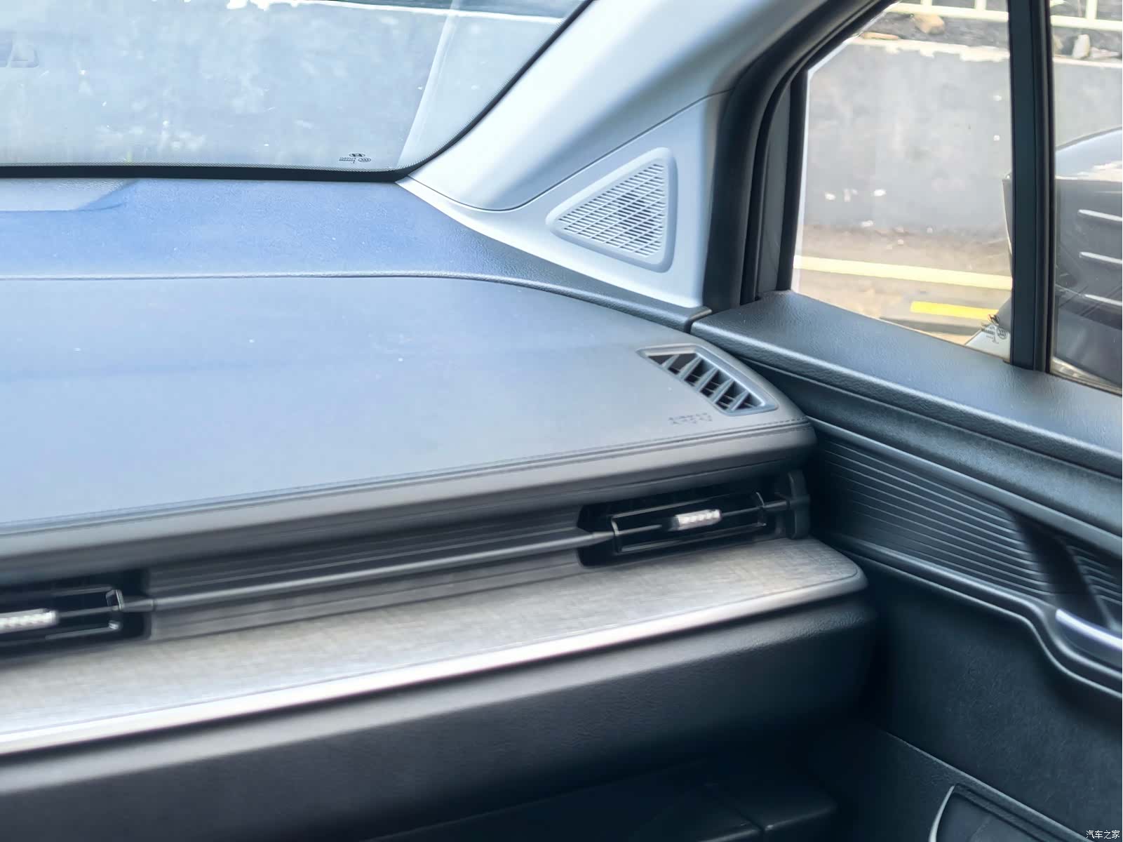 Hyundai Custo, 2023 10