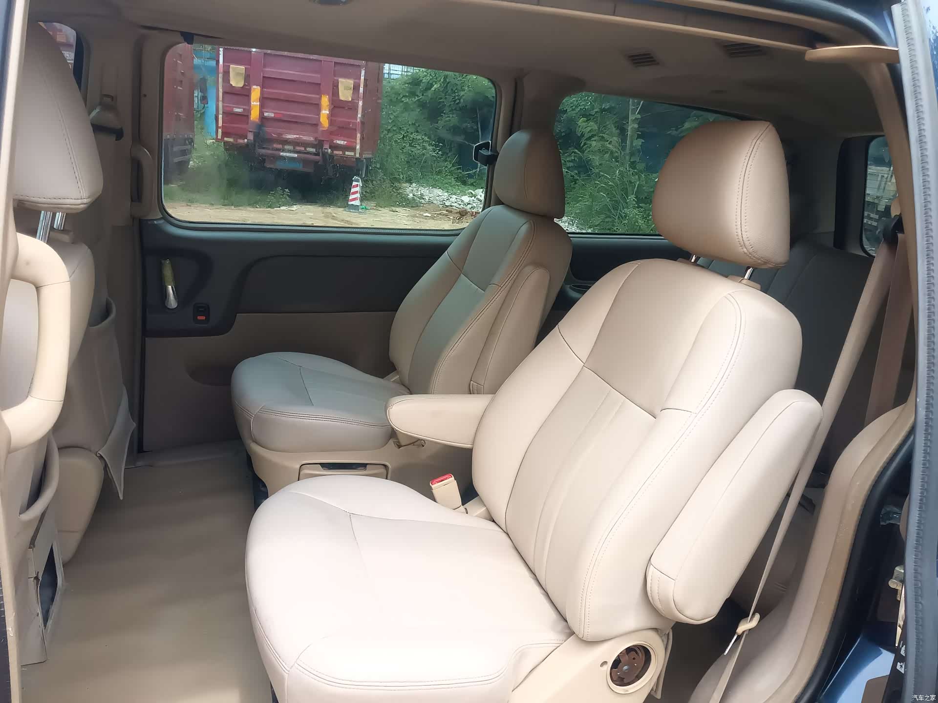 Buick GL8, 2012 все фото