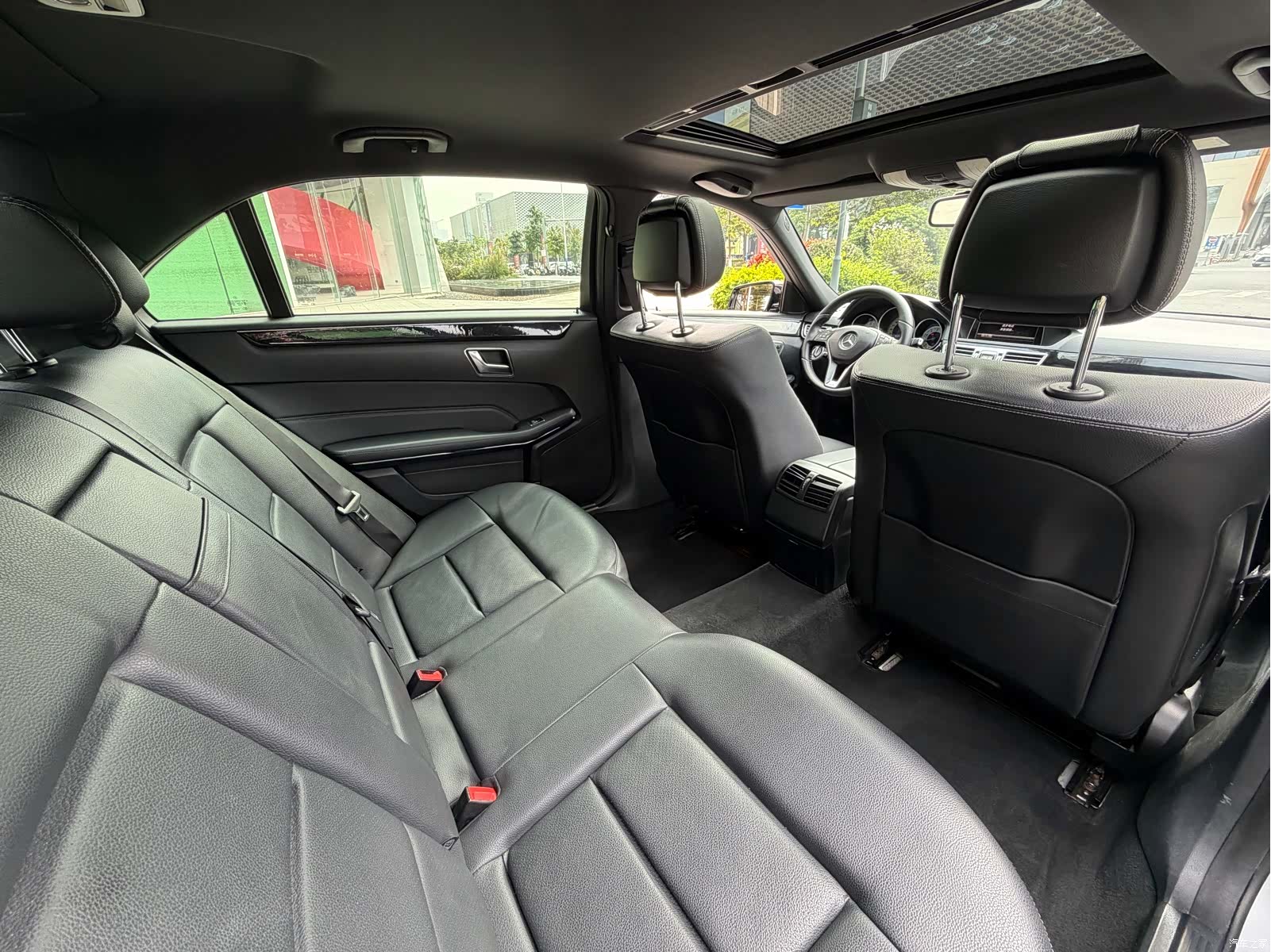 Mercedes-Benz E-Class, 2014 14