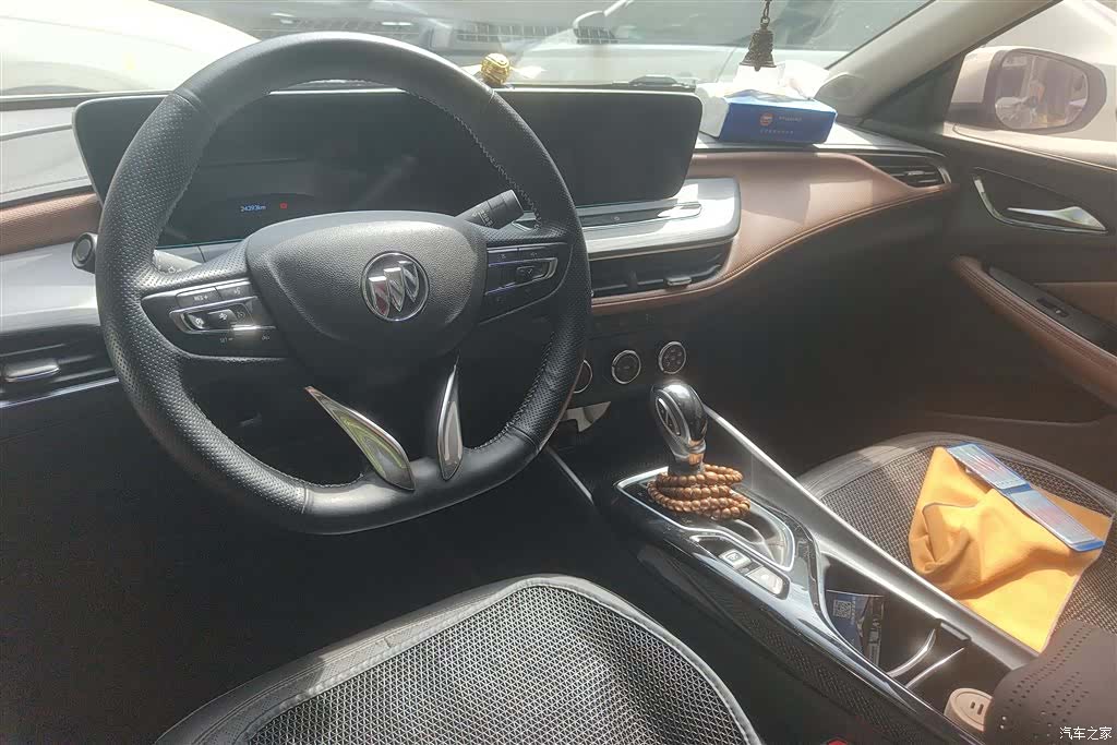 Buick Verano, 2022 13
