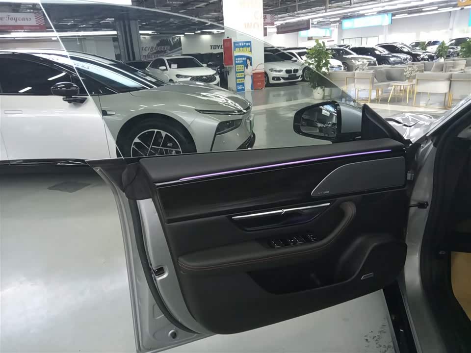 XPENG P7 XPENG P7