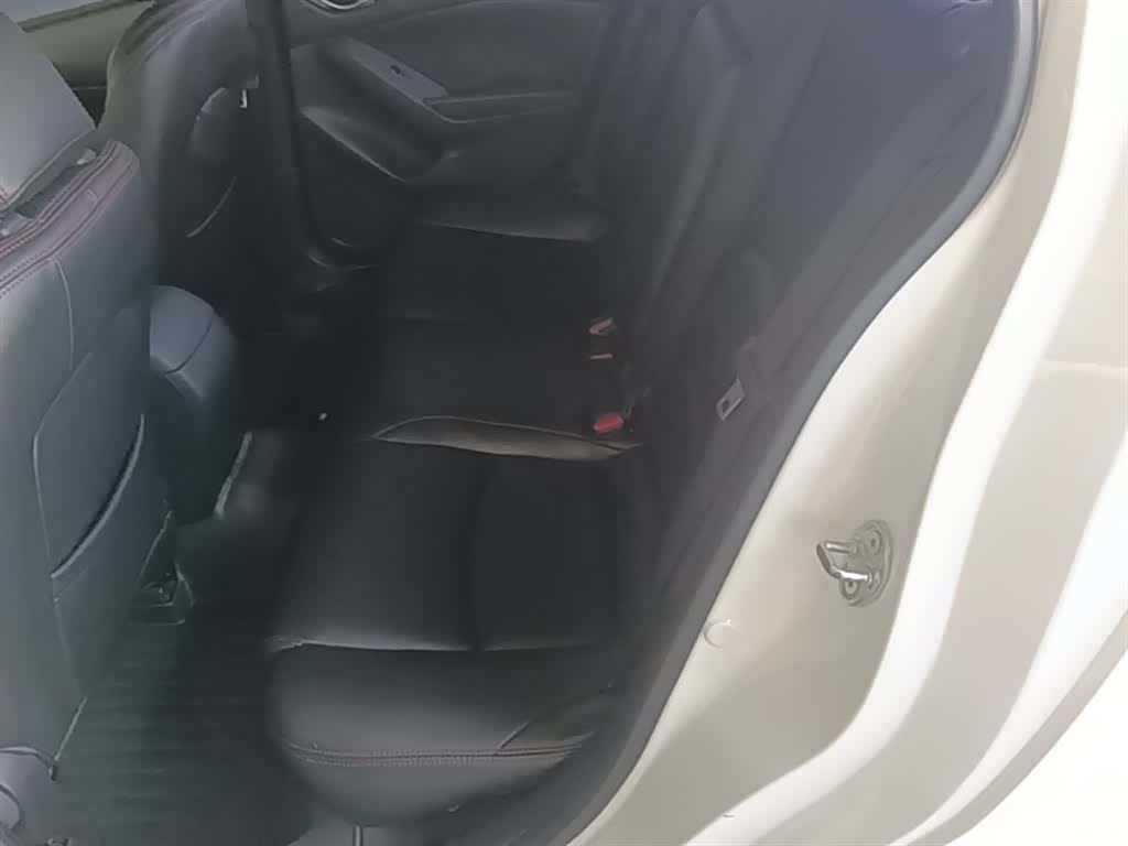 Mazda Mazda3, 2016 17