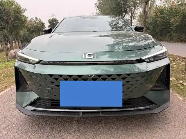 Changan UNI-V 2024 — купить из Китая под заказ