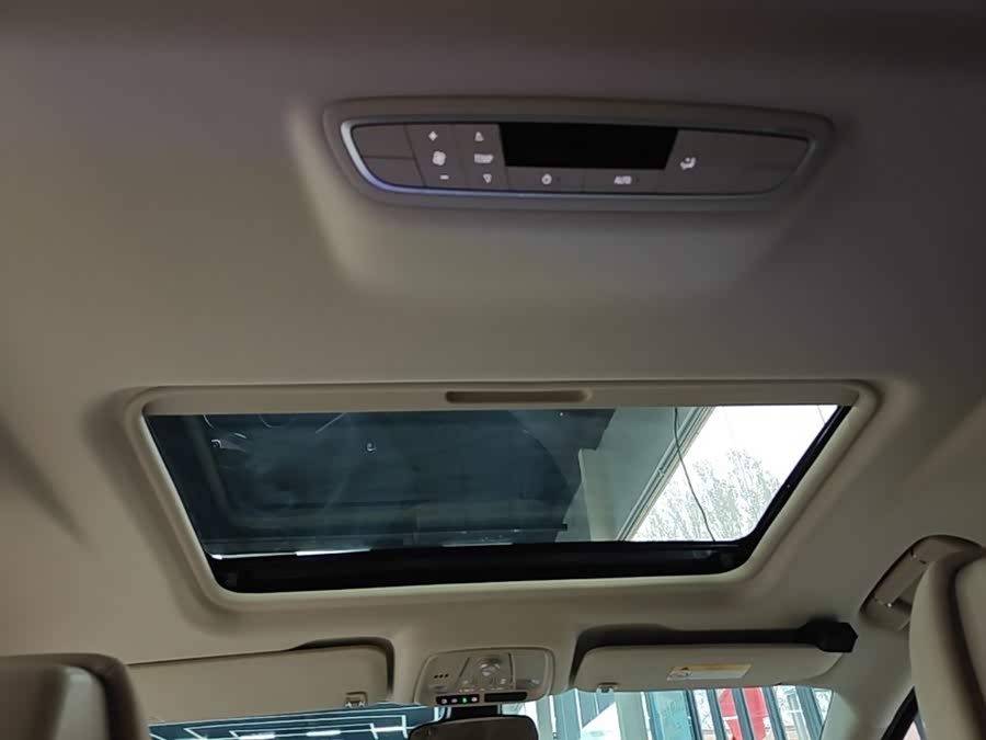 Buick GL8 PHEV 2025, фото 17