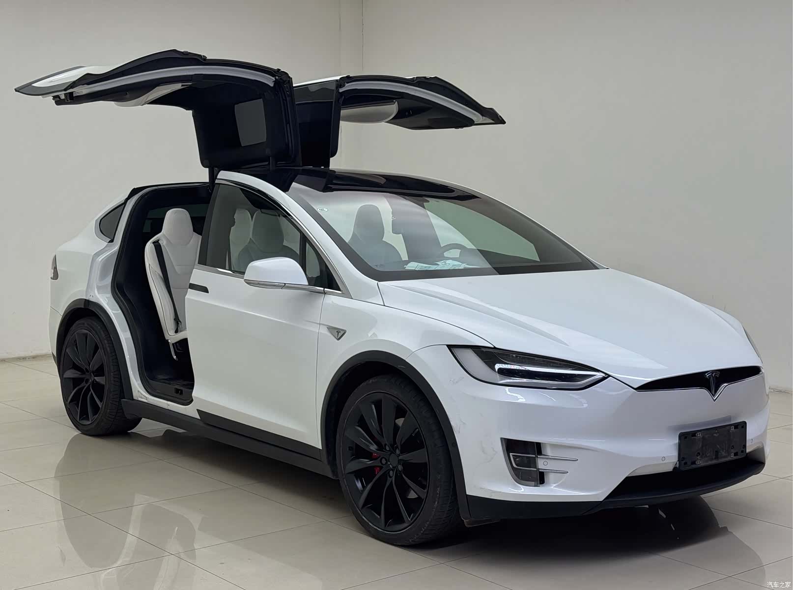 Tesla Model X, 2016 3
