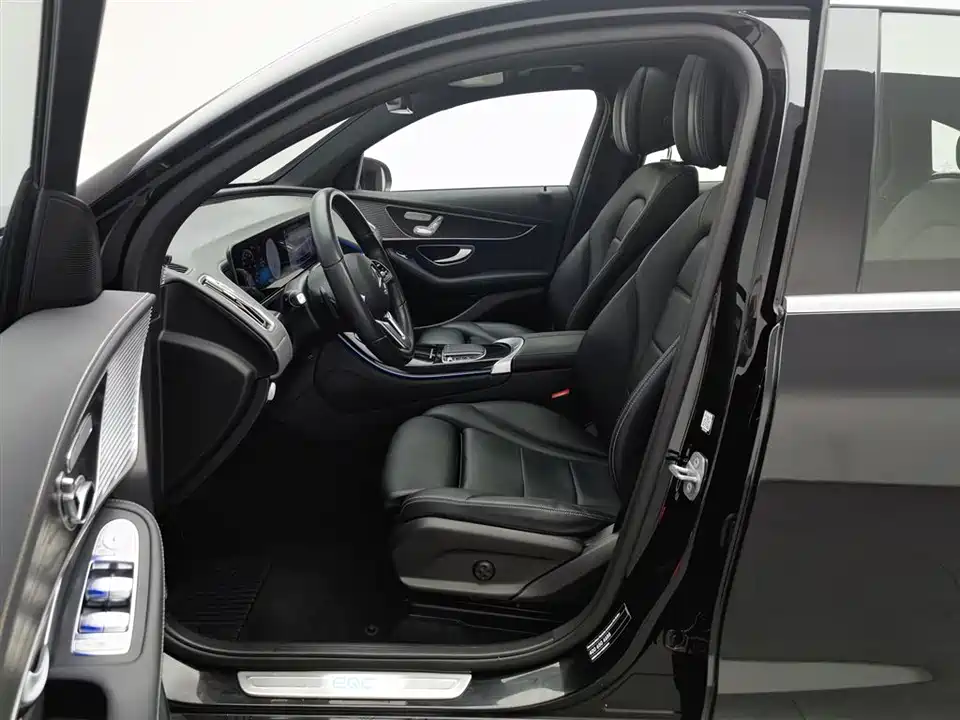 Mercedes-Benz EQC