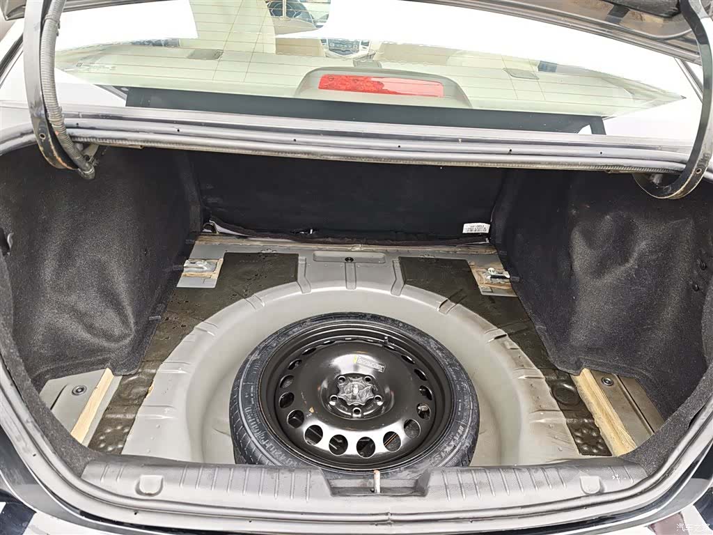 Chevrolet SL, 2016 15