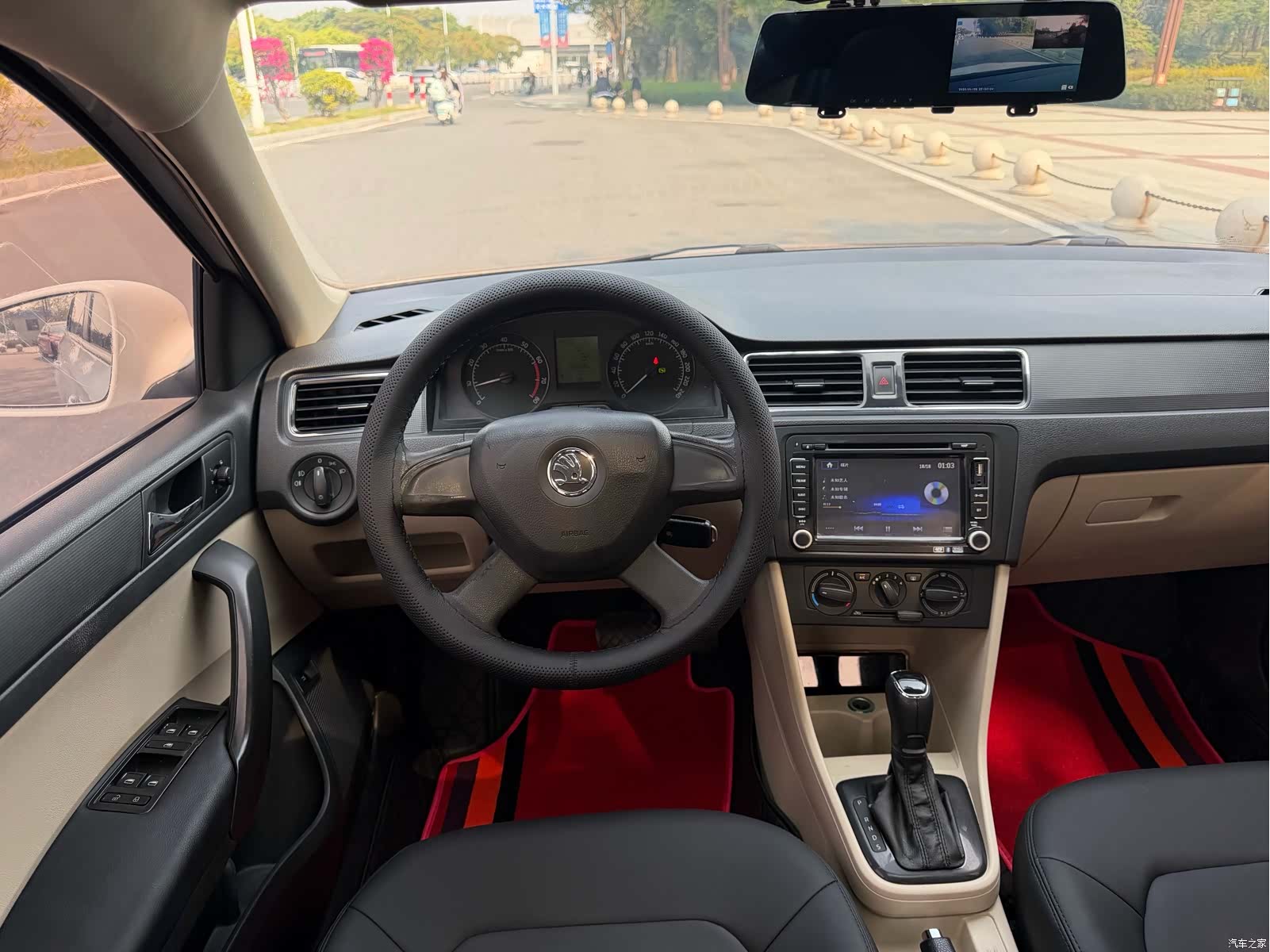 Skoda Rapid, 2013 16