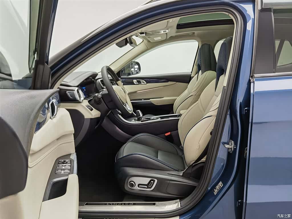 Lynk & Co 01, 2019 10