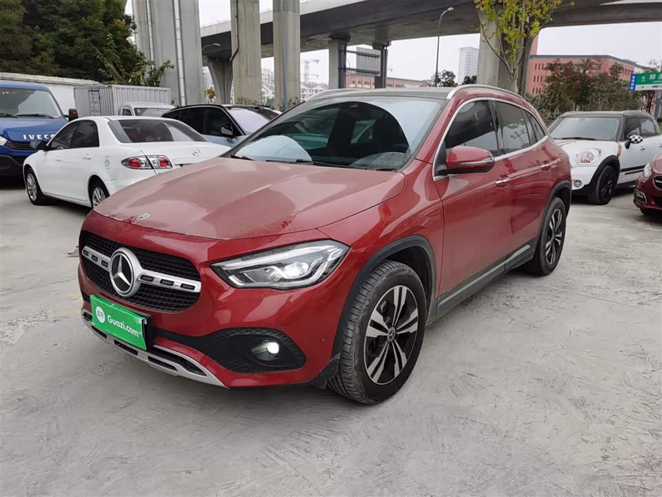 Mercedes-Benz GLA