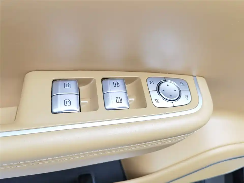 Li Auto Ideal ONE