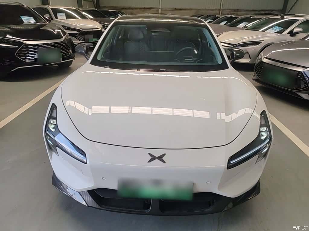 Xpeng Mona M03, 2026 3
