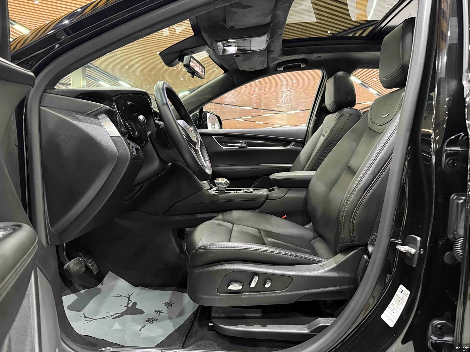 Cadillac XT5, 2019 8