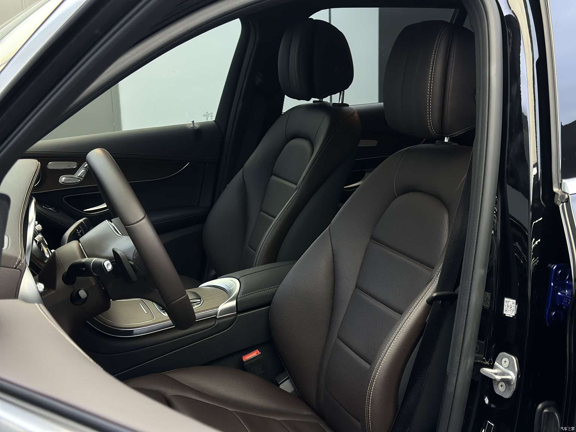 Mercedes-Benz GLC, 2023 15