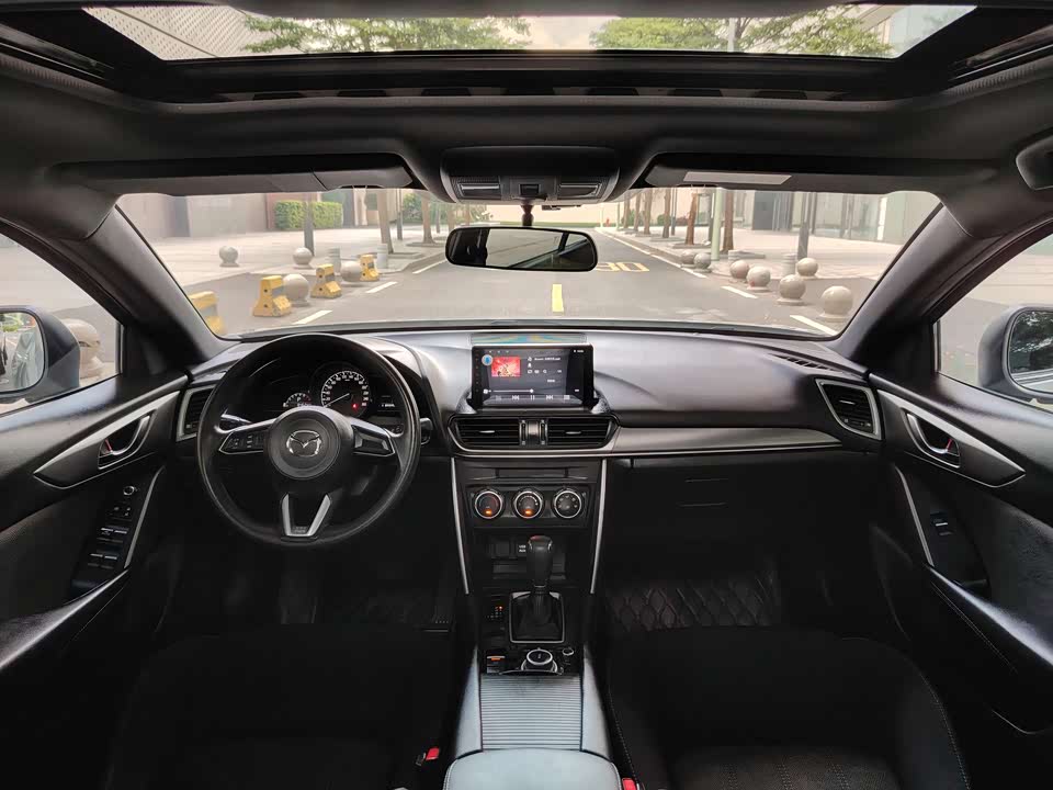 Mazda CX-4