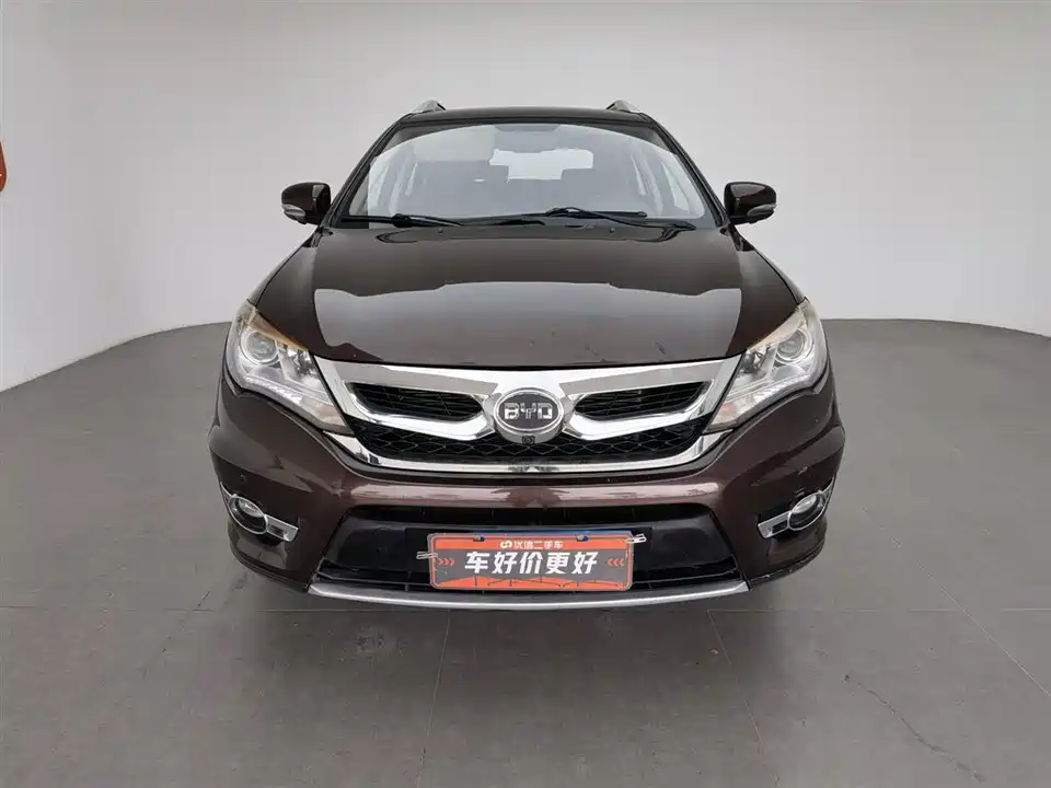 BYD S7