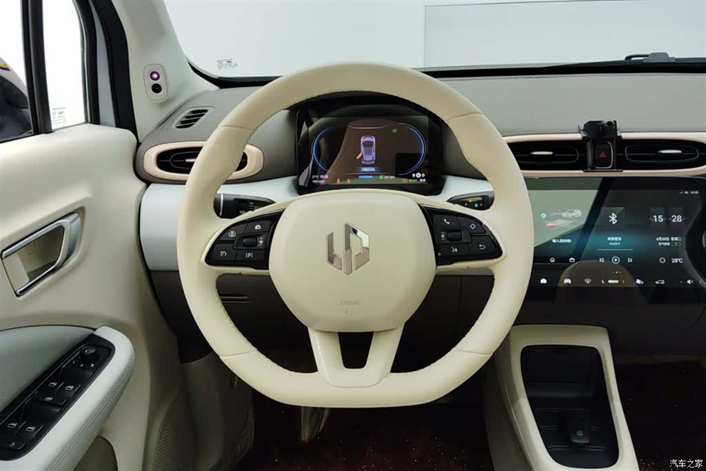 Leapmotor T03, 2024 15