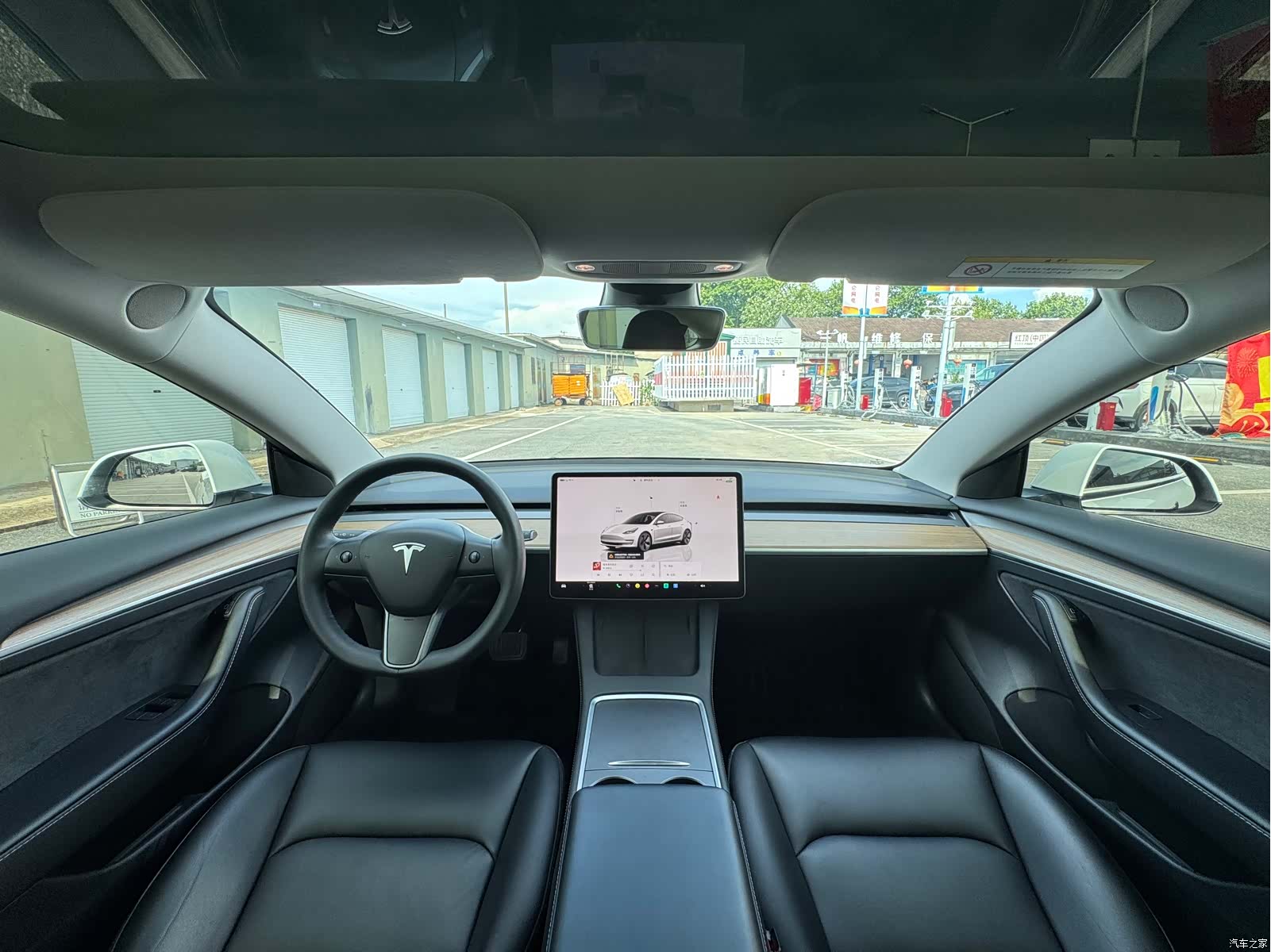 Tesla Model 3, 2023 9
