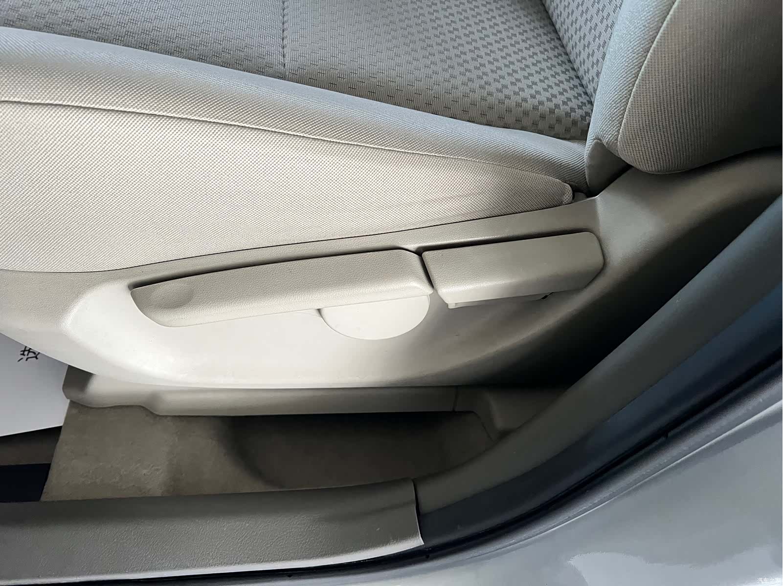 Toyota 180E, 2014 13