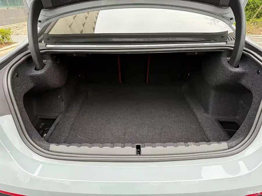 BMW 4 Series, 2024 17