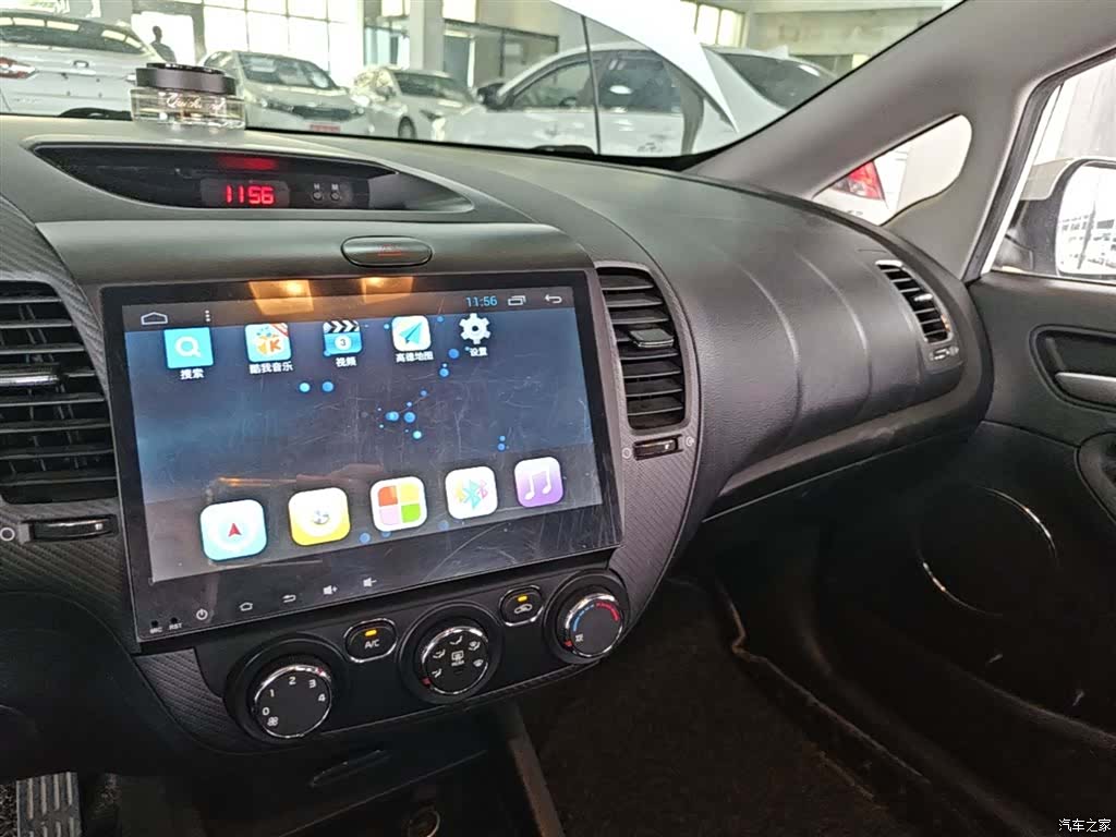 Kia K3, 2017 10