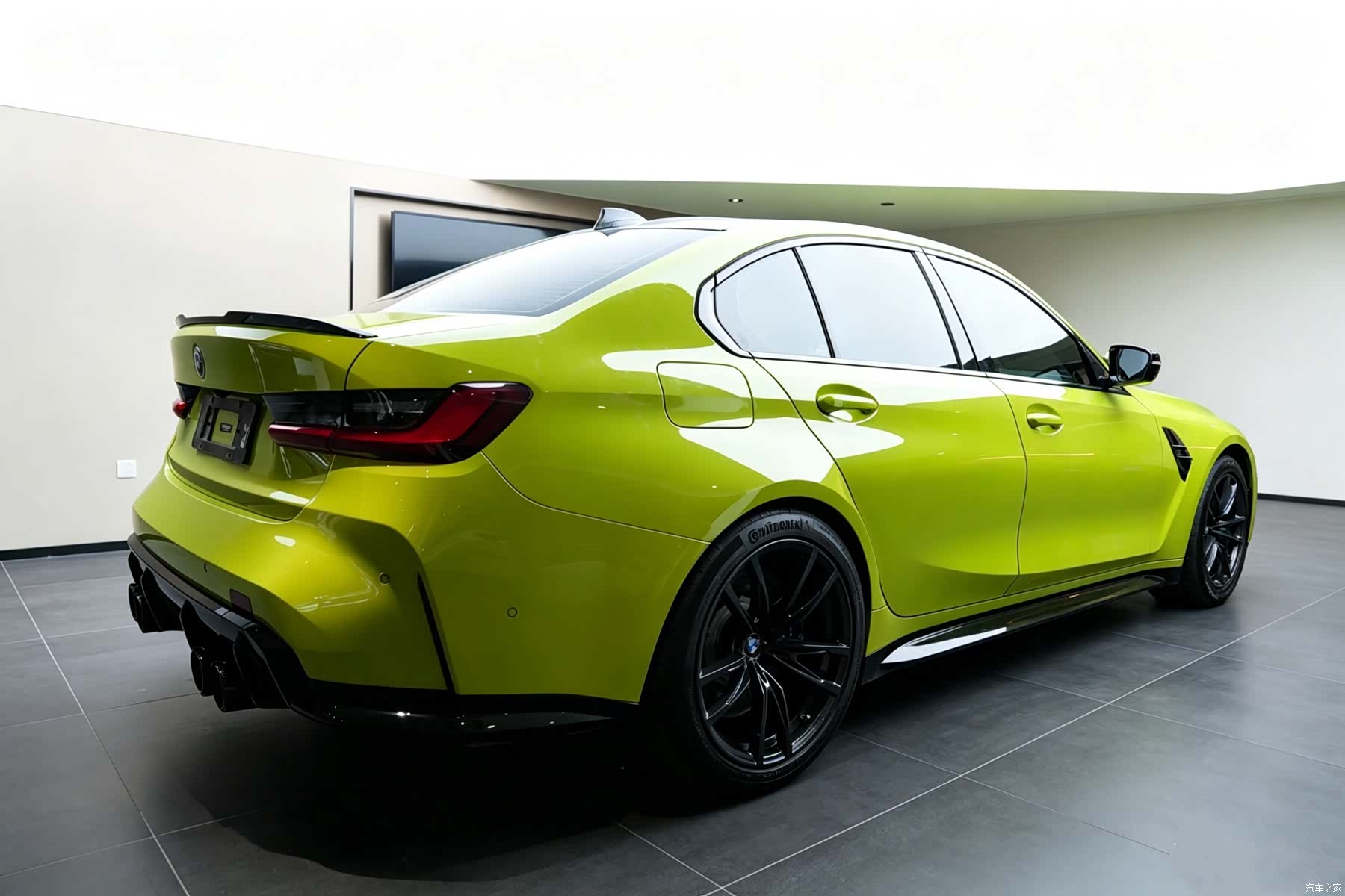 BMW M3, 2023 все фото