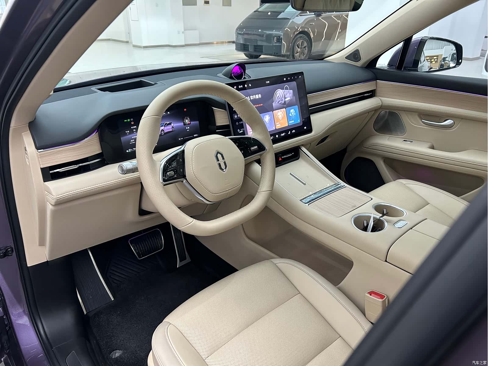 AITO M5, 2025 6