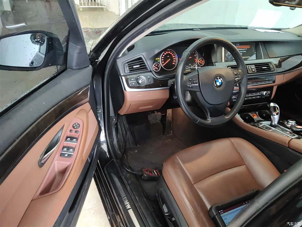 BMW 5 Series, 2016 12