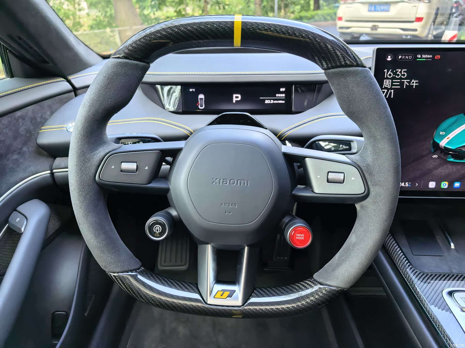 Xiaomi SU7, 2025 12