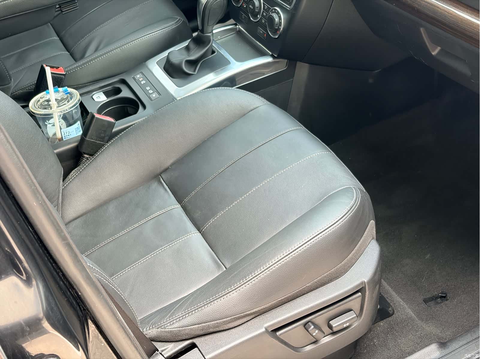Land Rover SD4, 2013 12