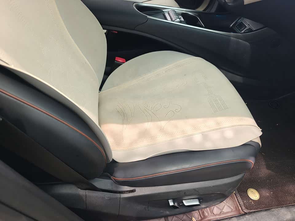 Dongfeng Wuhan Car