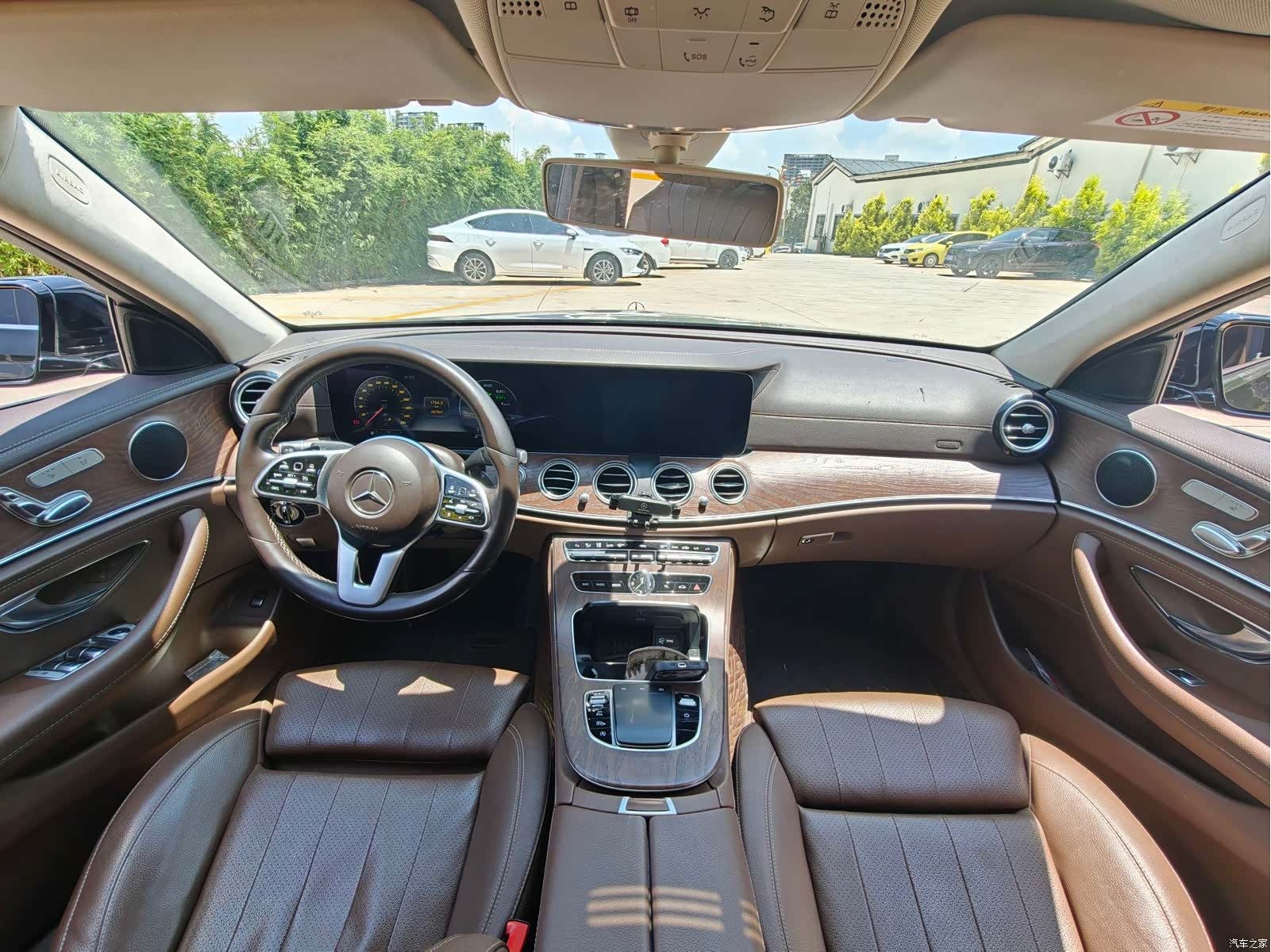 Mercedes-Benz E-Class, 2019 10