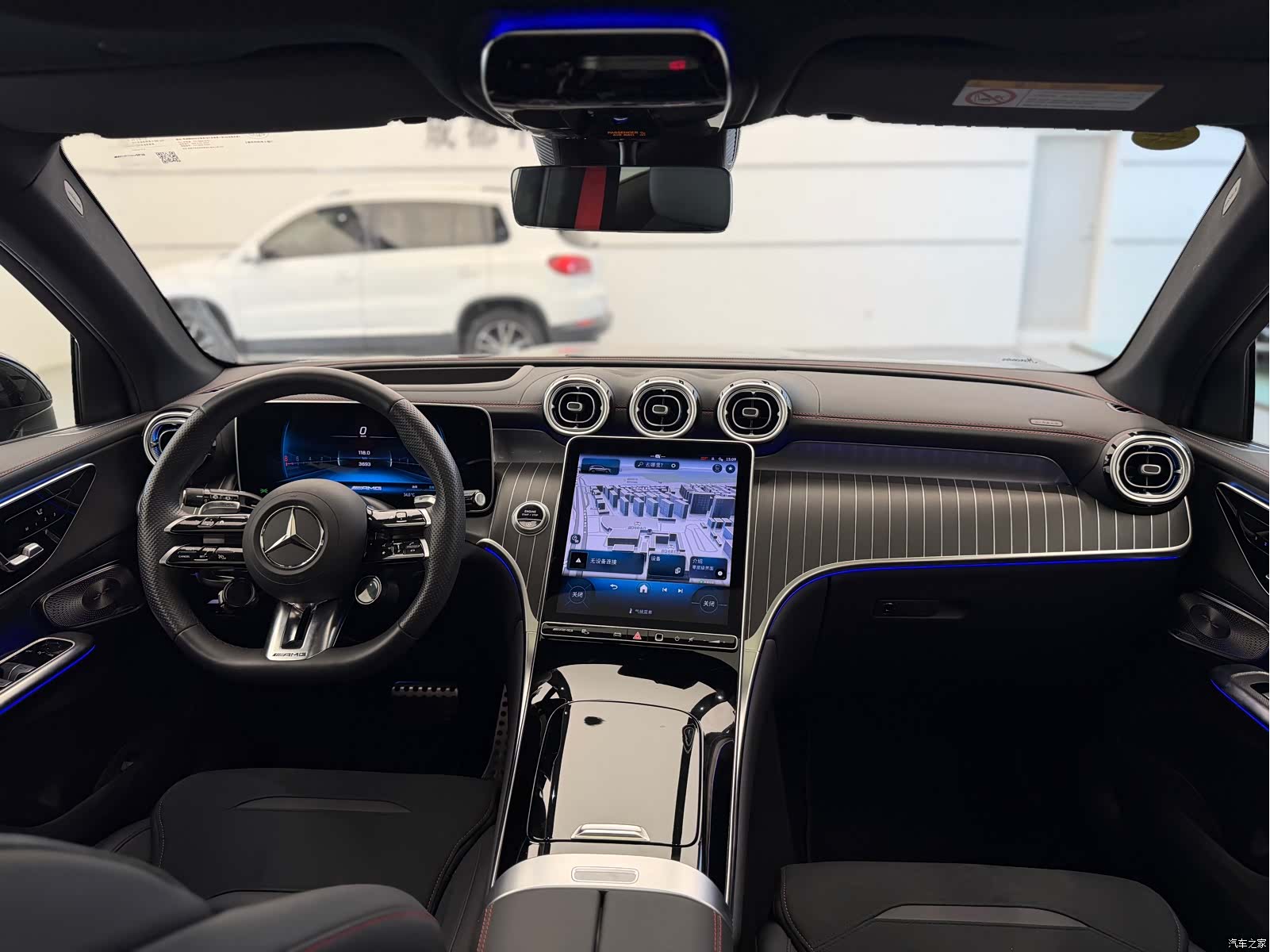 Mercedes-Benz GLC, 2025 19
