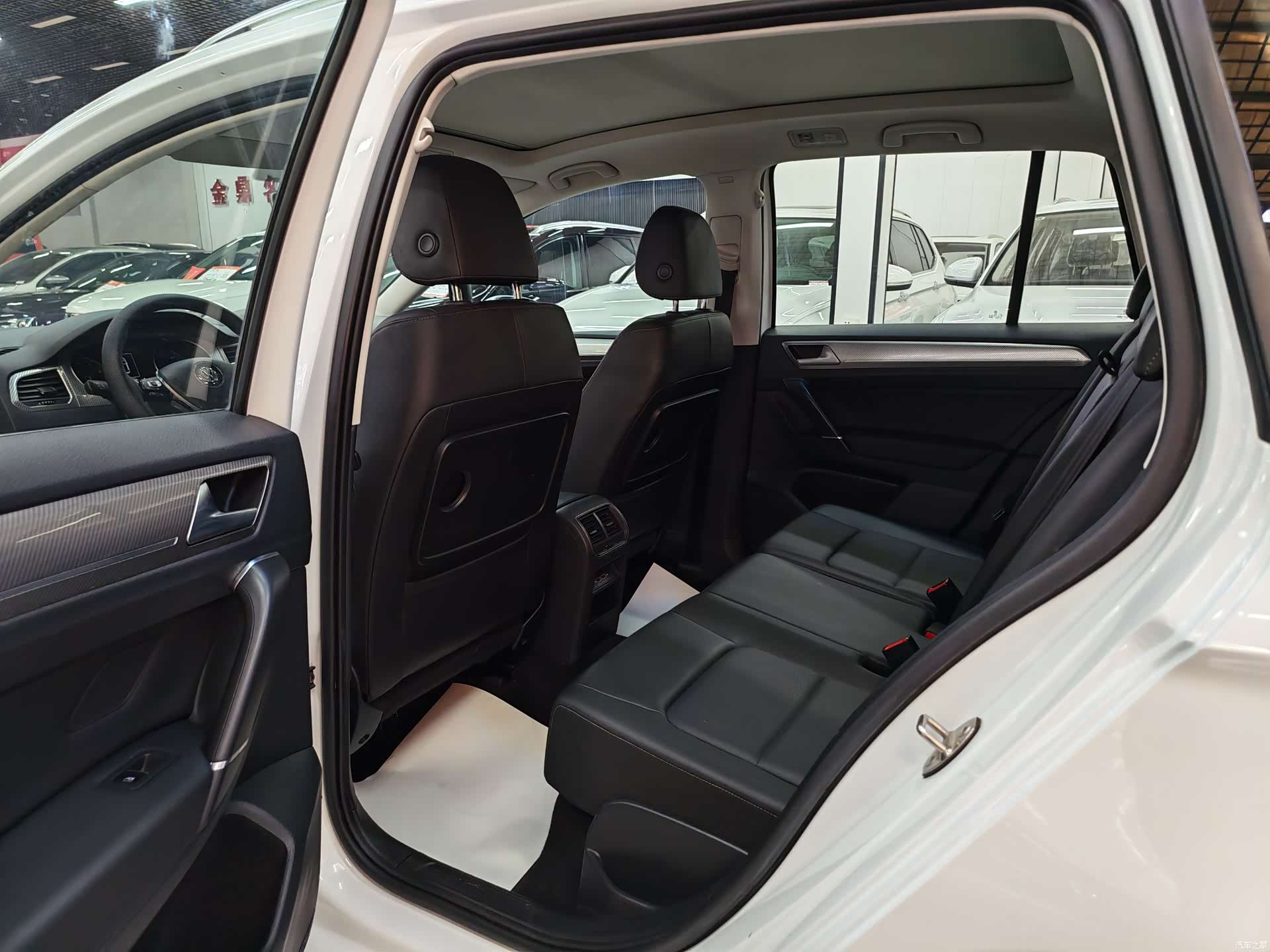 Volkswagen Golf, 2020 14
