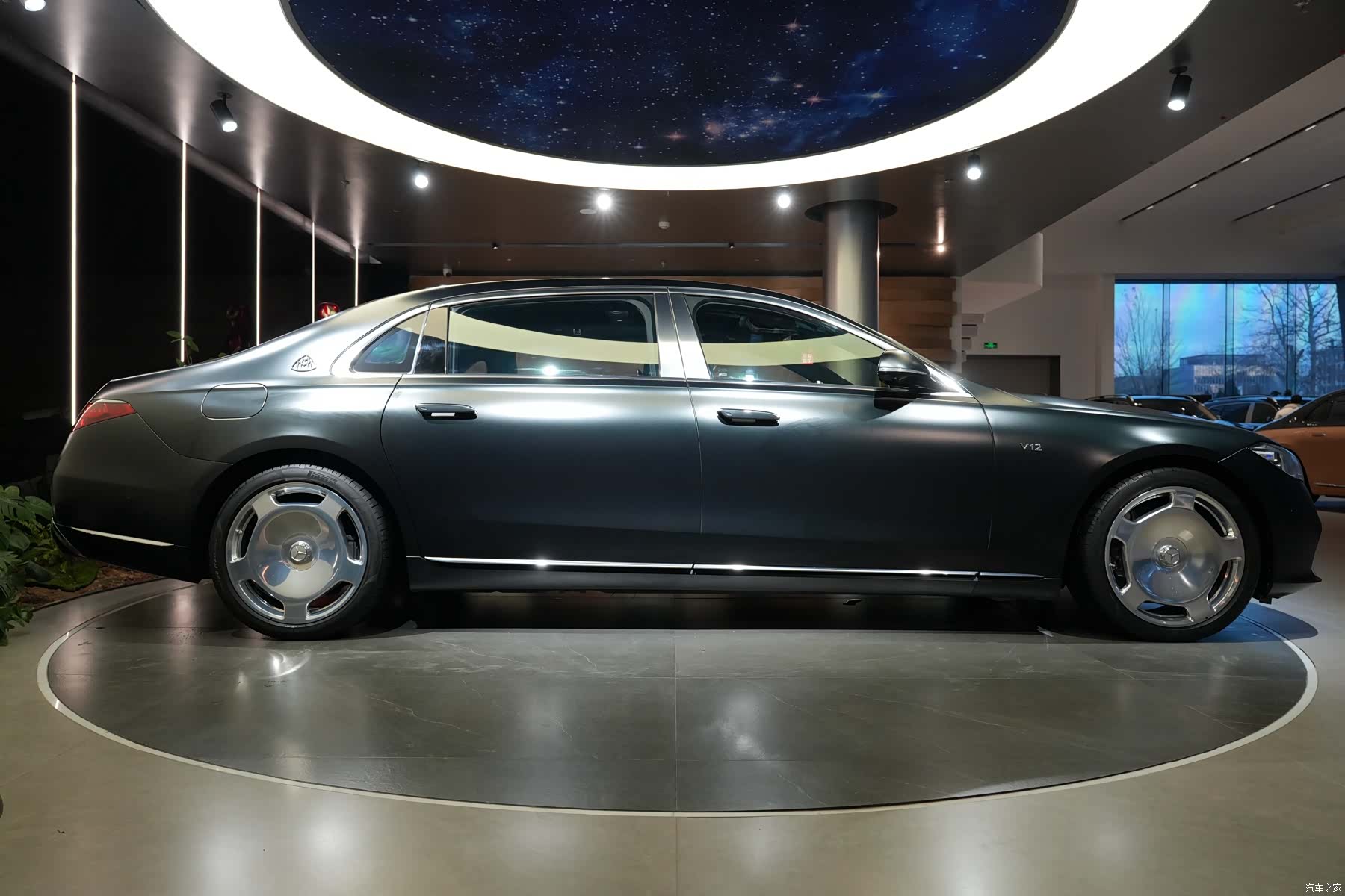 Maybach S-Class, 2023 7