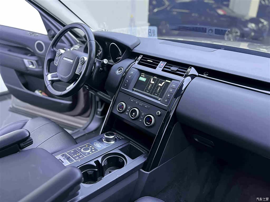 Land Rover Discovery, 2017 10