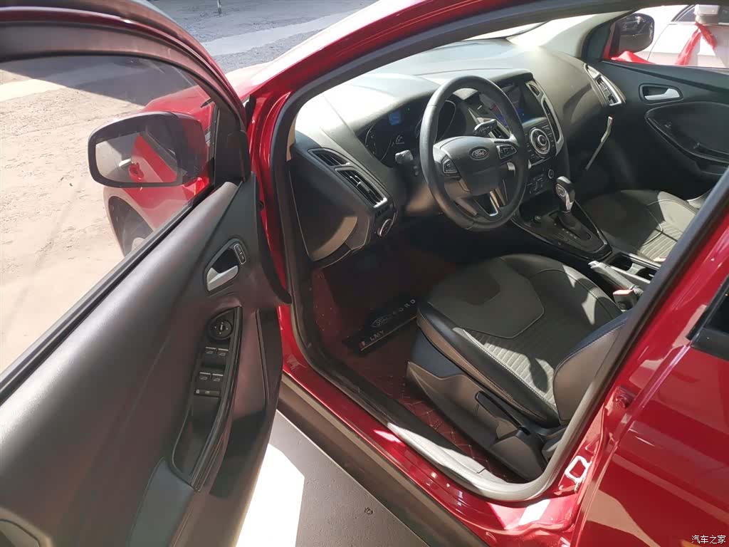 Ford Focus, 2016 16