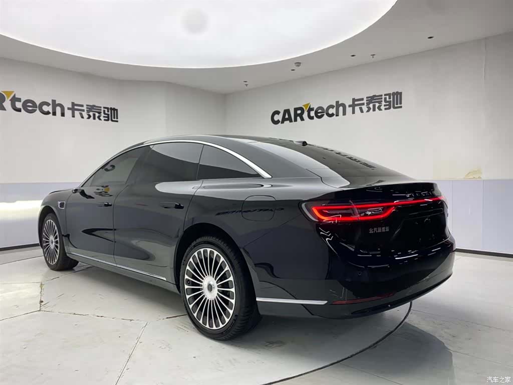 Stelato S9, 2025 7