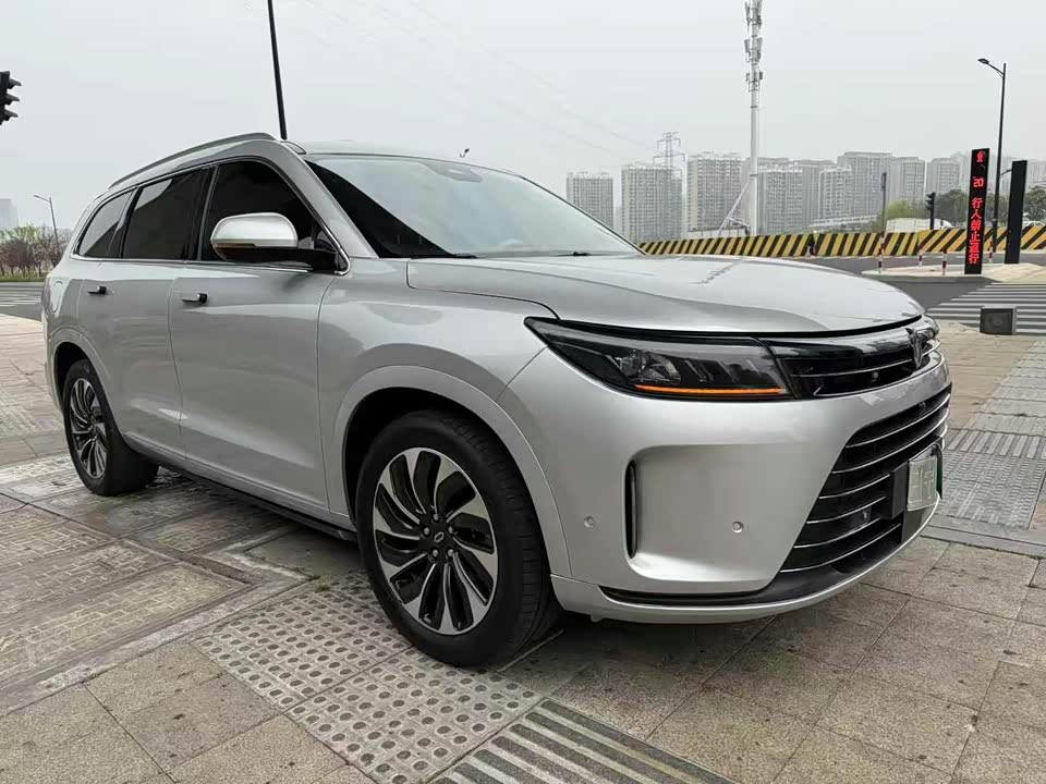 AITO Ask the world M7