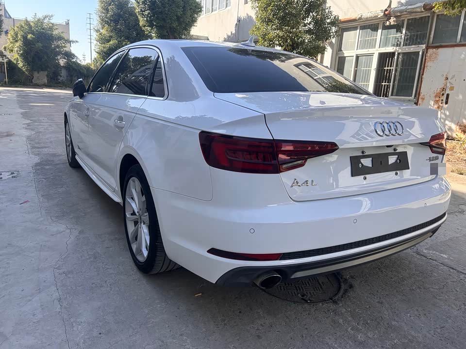 Audi A4L