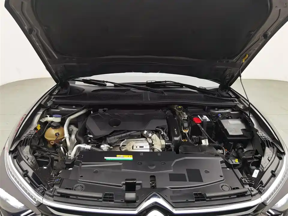 Citroen Versailles C5 X