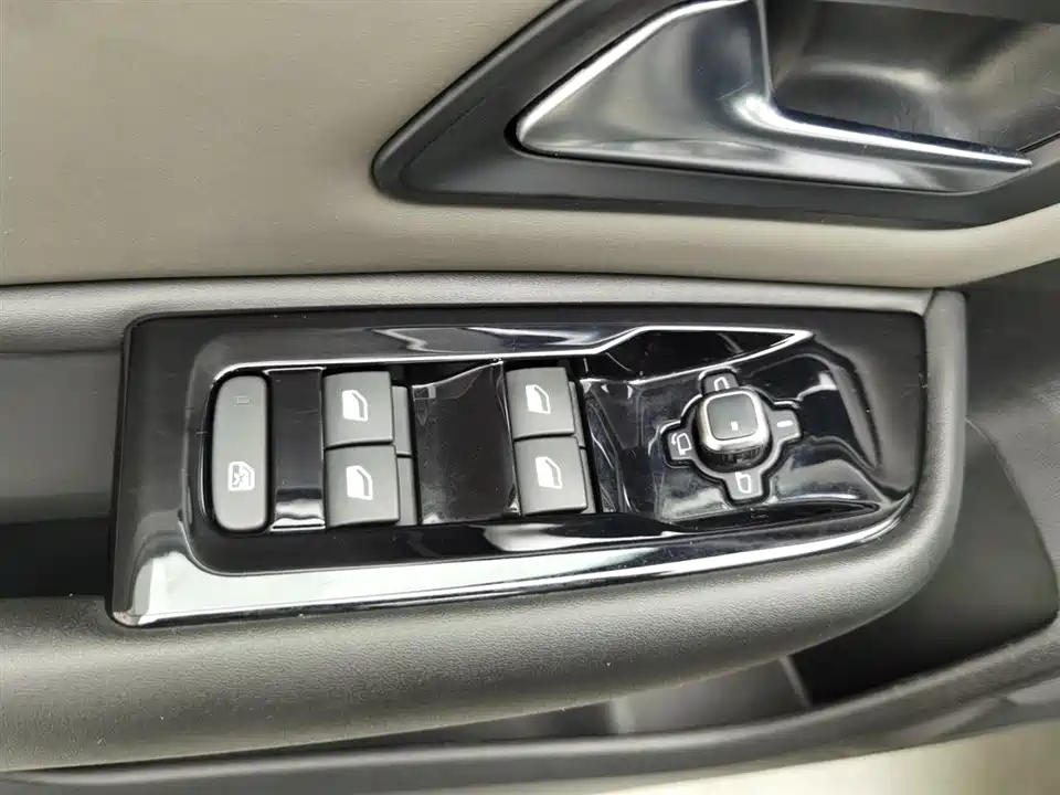 Citroen Versailles C5 X