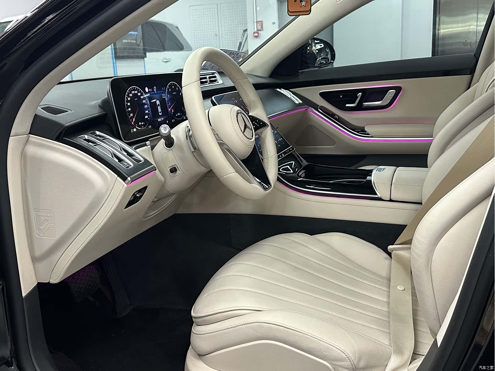 Mercedes-Benz S-Class, 2023 10