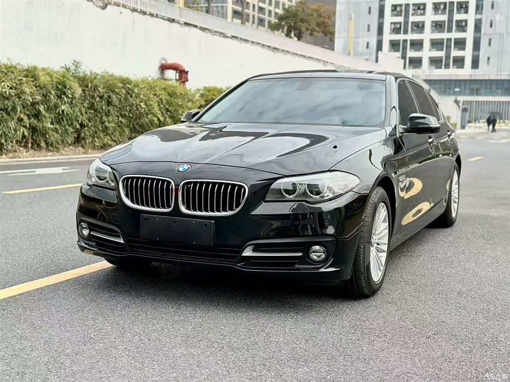 BMW 5 Series, 2016 1