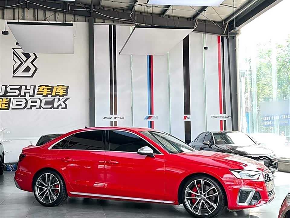 Audi S4 Audi S4
